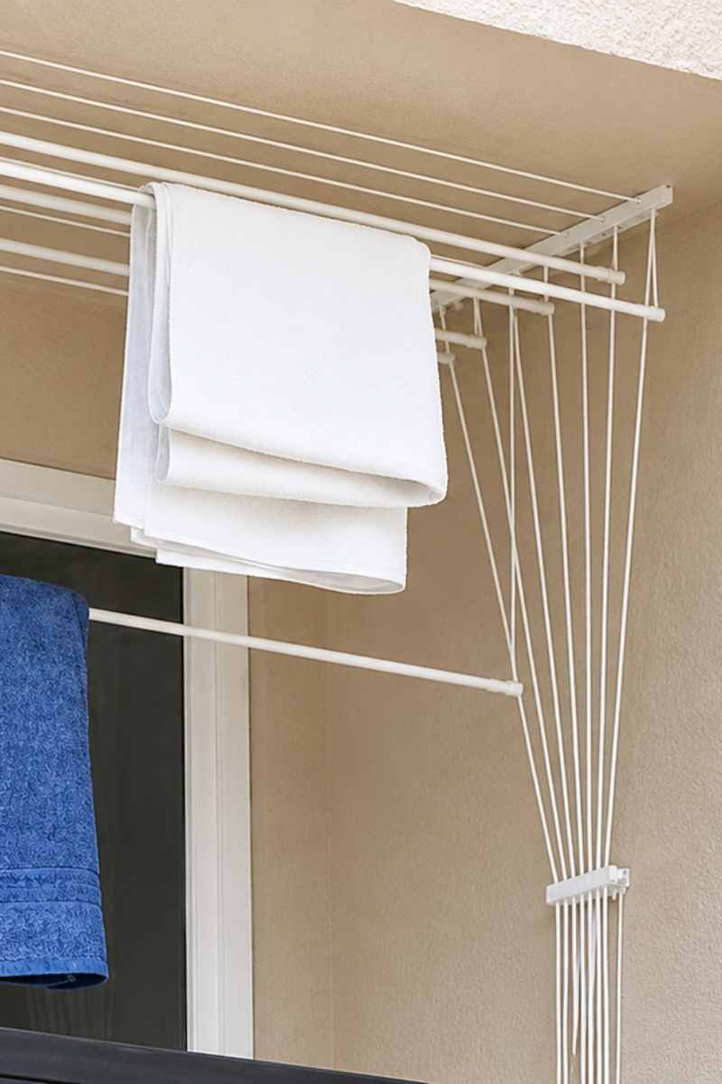 Pull and Dry Cloth Hanger